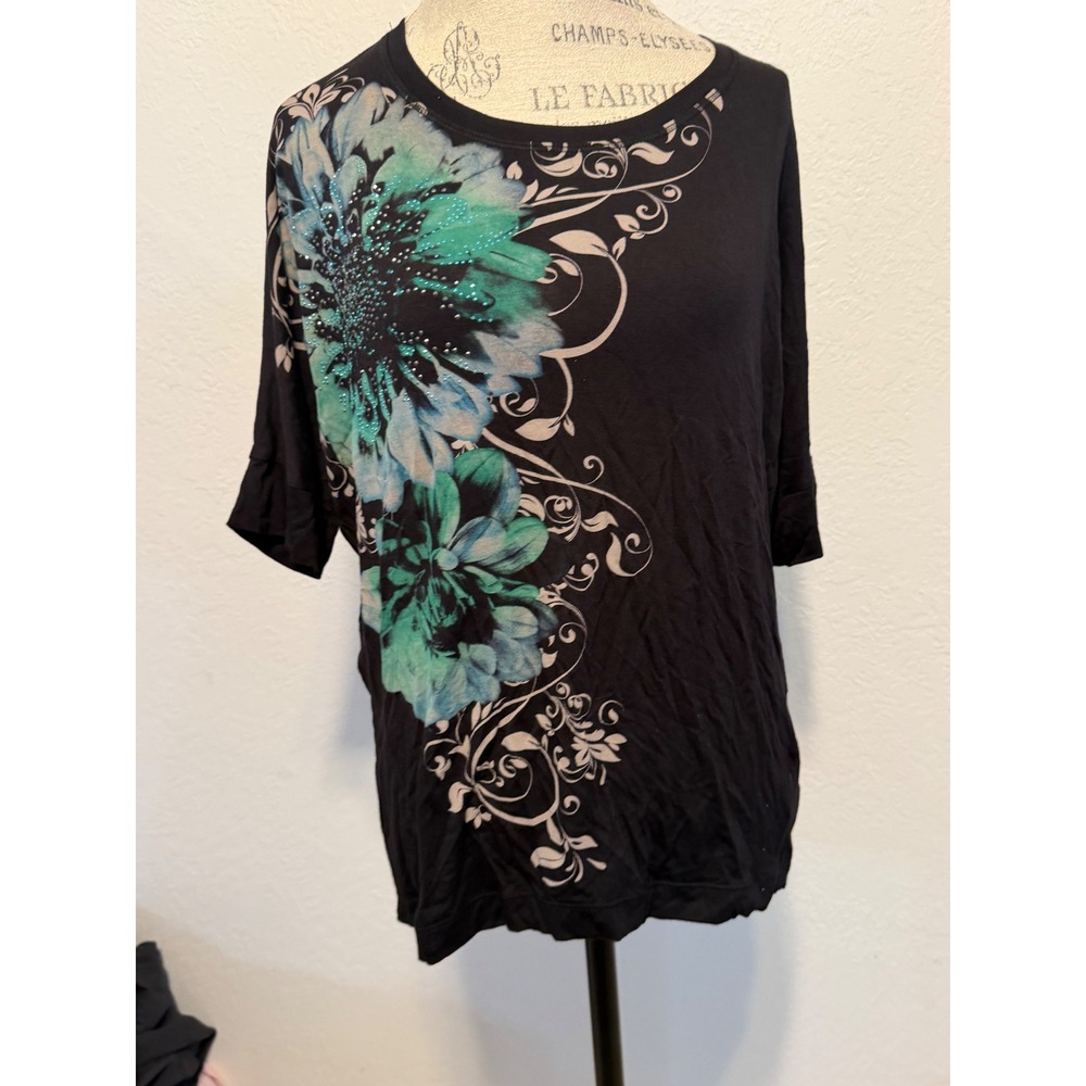 B.L.E.U. Womens Black Teal Floral Rhinestone Short Sleeve Top Large M13AV203